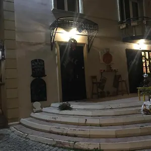 Altstadt & Cafe Baku